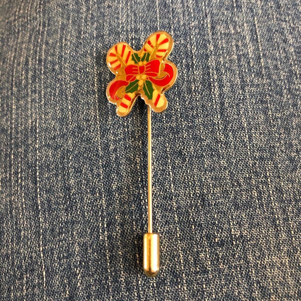 NWOT-Candy Cane Stick Pin Brooch-7/8” x 7/8” Head